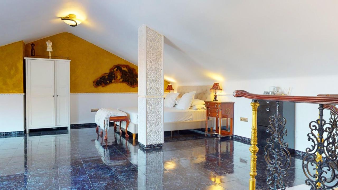 Majestic Villa By The Beach Heated Private Pool & Jacuzzi Беналмадена Екстериор снимка