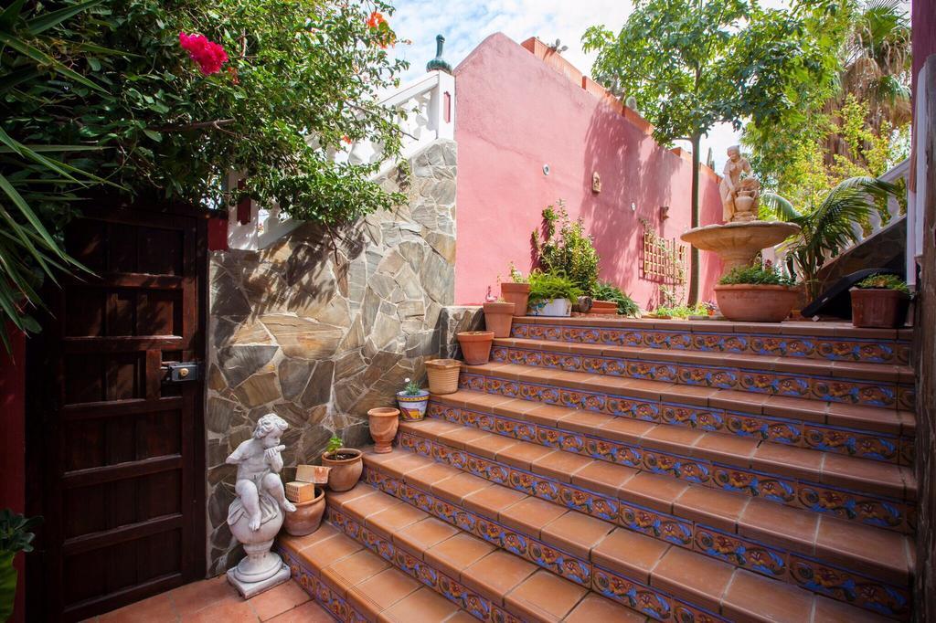 Majestic Villa By The Beach Heated Private Pool & Jacuzzi Беналмадена Екстериор снимка